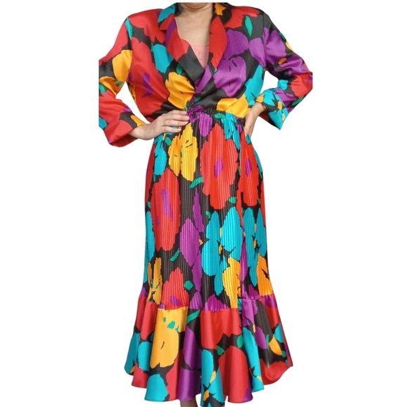 Vintage Floral Satin 80s Blazer Skirt Set Size Small Medium - Picture 2 of 5